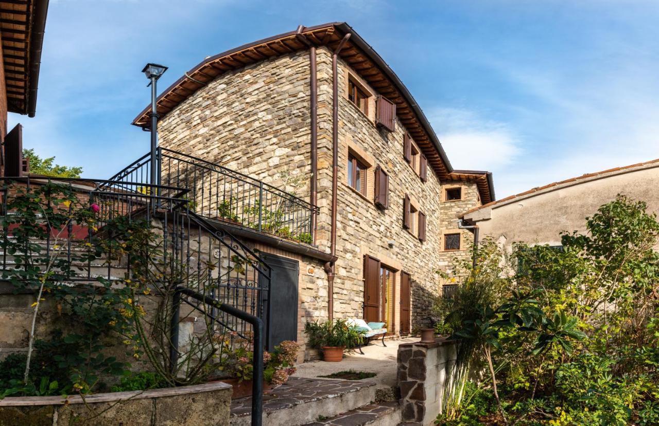 Locanda Della Rocca Сарнано Екстериор снимка