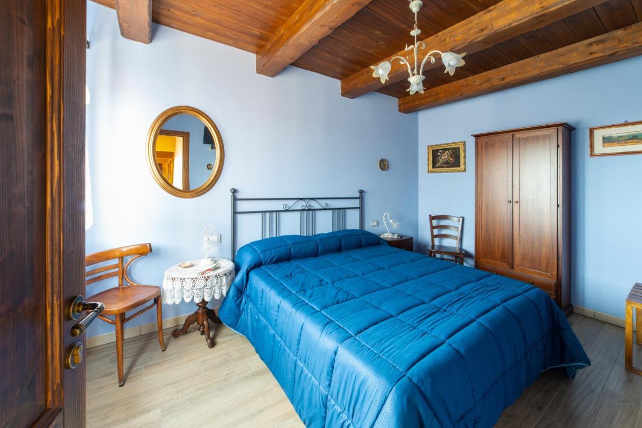 Locanda Della Rocca Сарнано Екстериор снимка