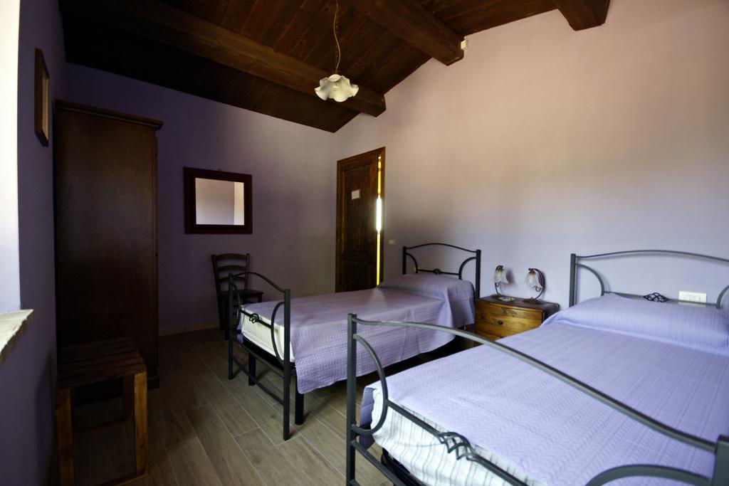 Locanda Della Rocca Сарнано Екстериор снимка